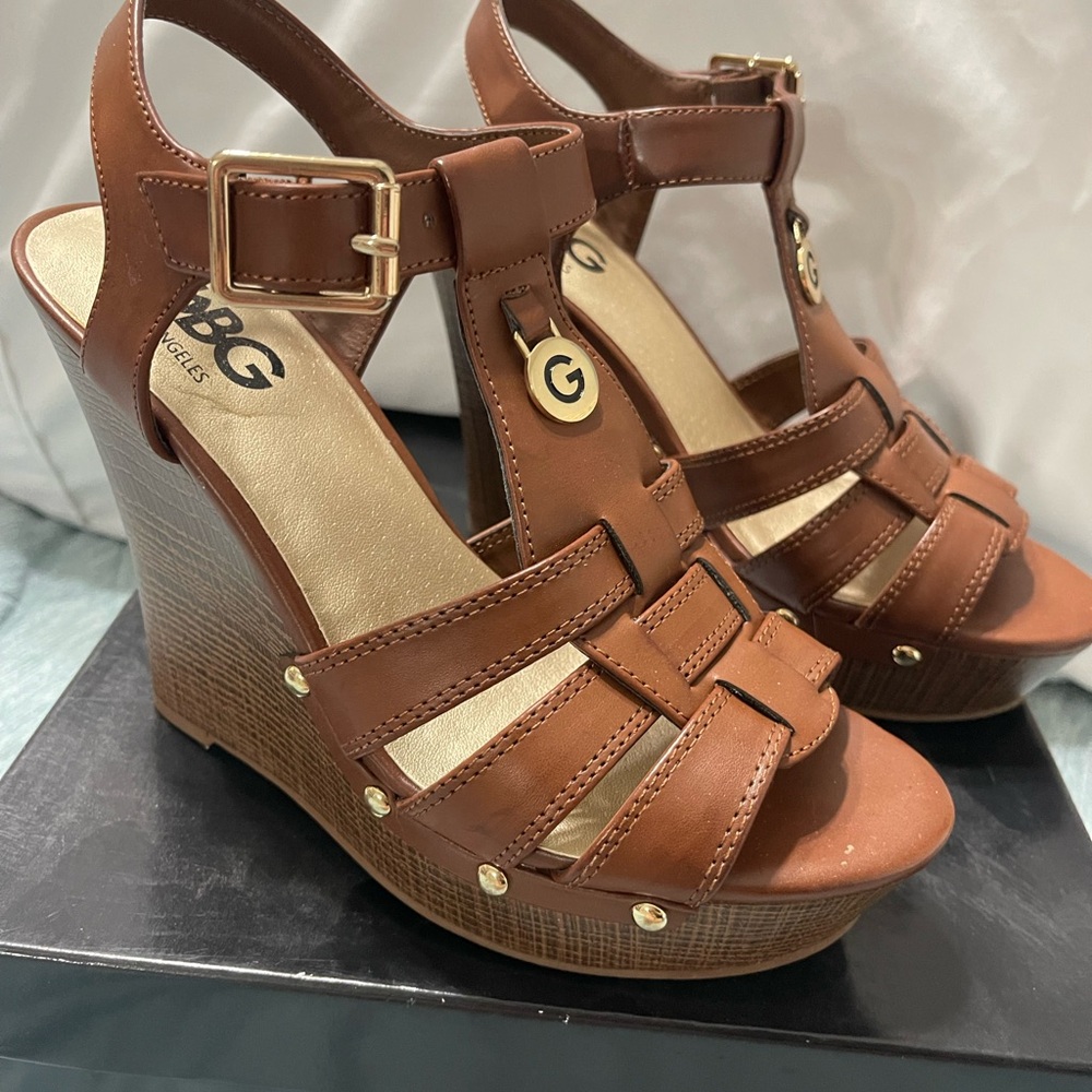 GBG Los Angeles Brown Wedge Sandals with Gold Buckle